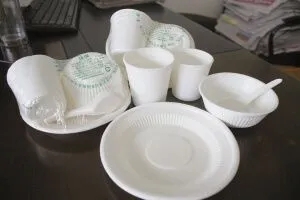 英格蘭地區年內禁用一次性塑料餐具！已有商家開始使用可堆肥餐具替代